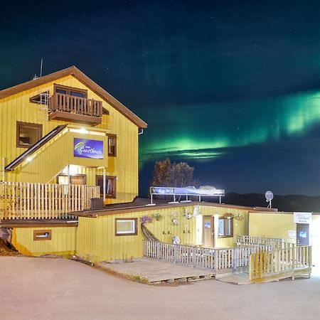 Abisko Guesthouse & Activities Exterior foto
