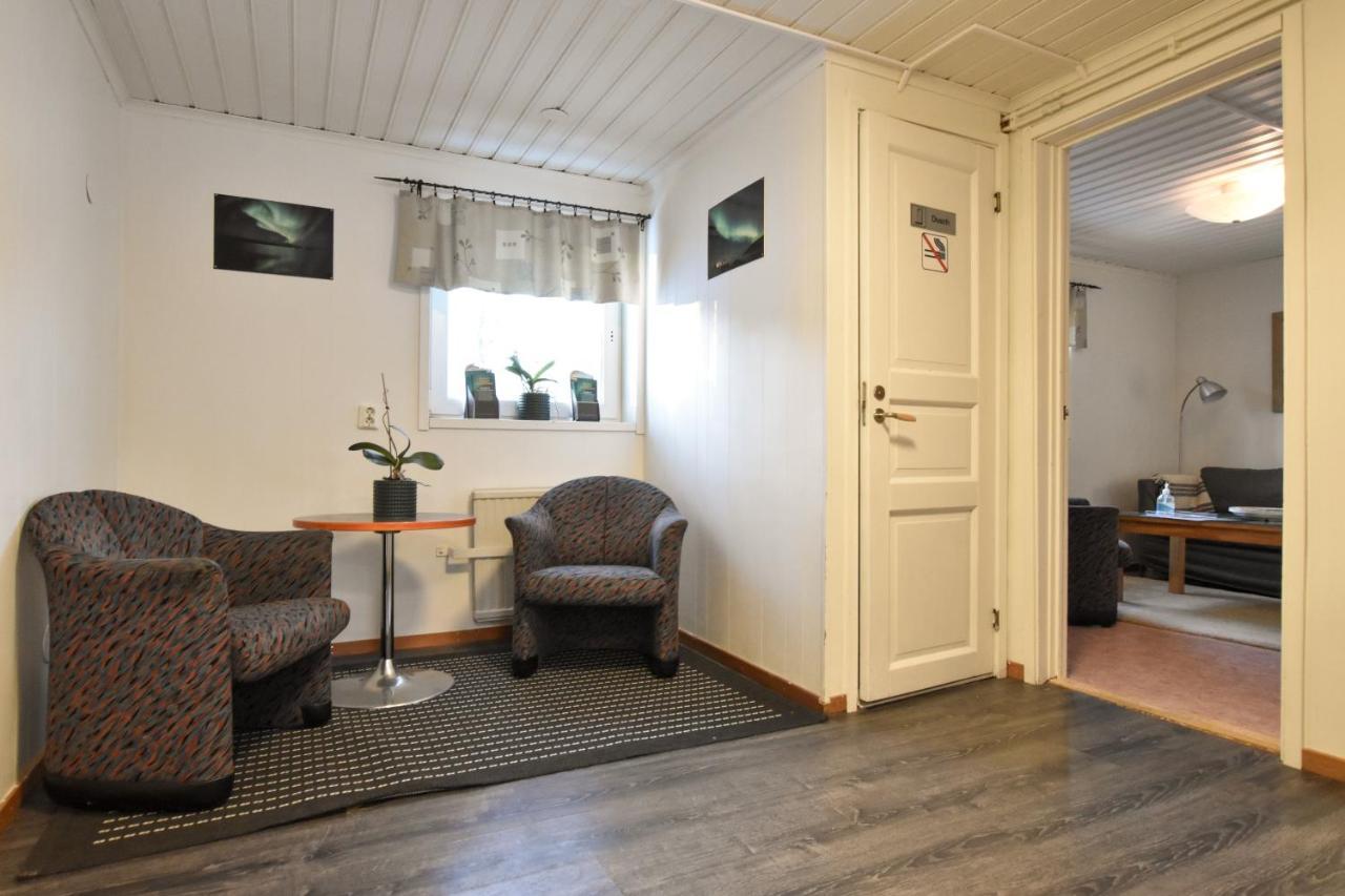 Abisko Guesthouse & Activities Exterior foto