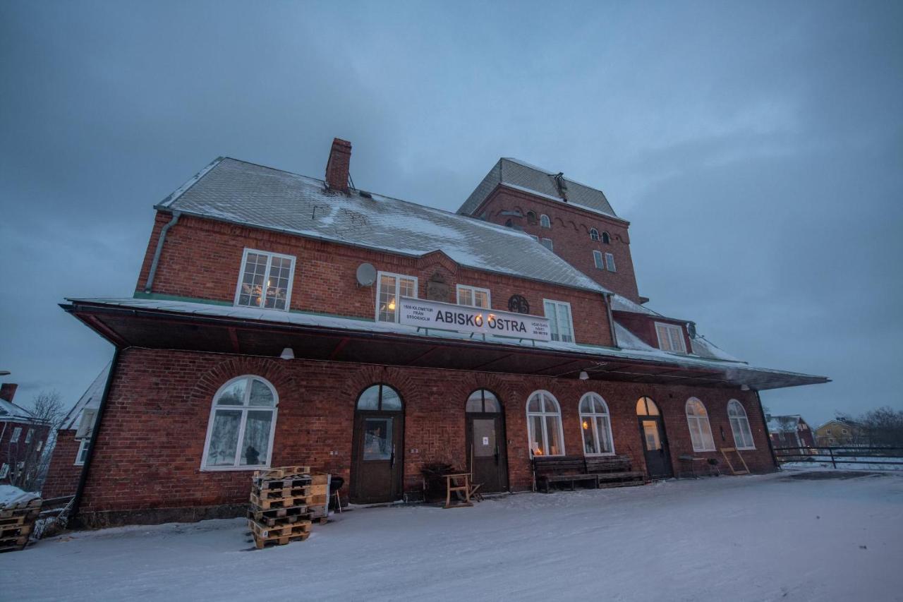 Abisko Guesthouse & Activities Exterior foto