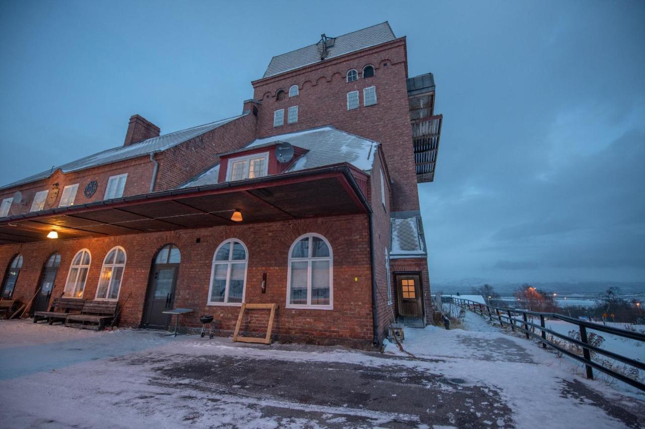 Abisko Guesthouse & Activities Exterior foto