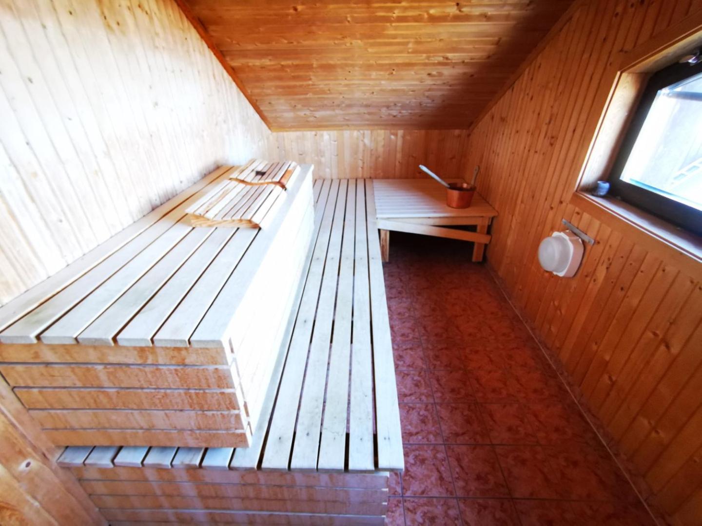 Abisko Guesthouse & Activities Exterior foto